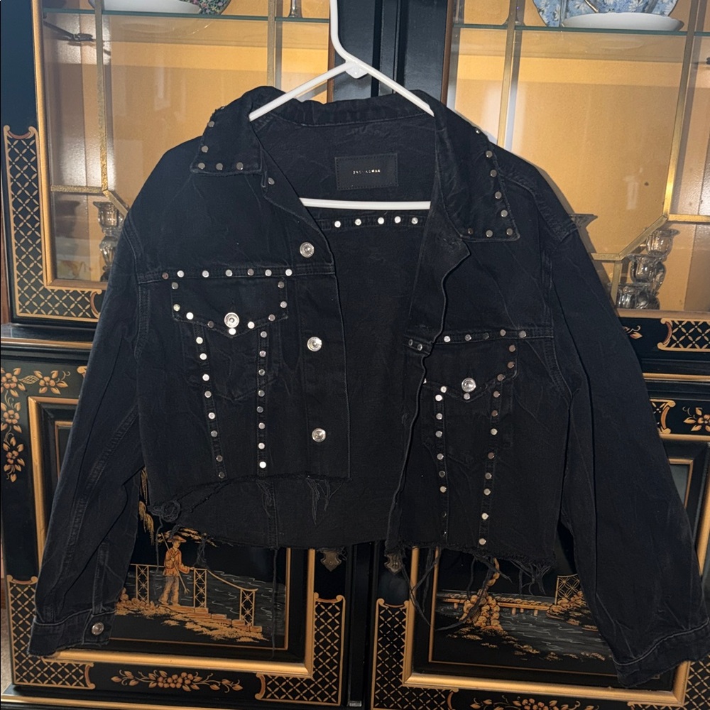 Zara Black Studded Cropped Denim Jacket